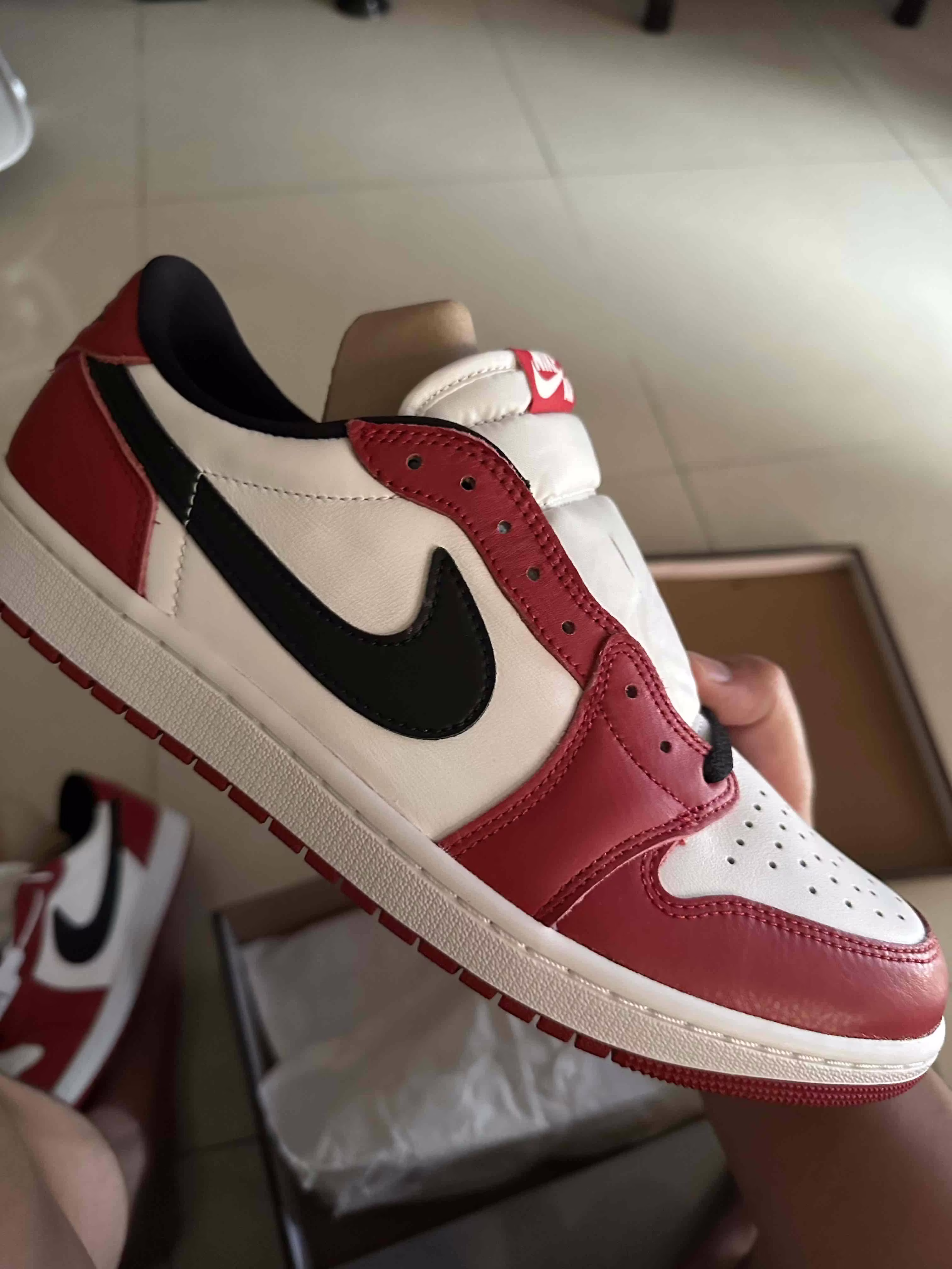 Air Jordan 1 Retro Low OG 2025 'Chicago' HQ6998-600 Air Jordan 1 Retro Low OG 2025 'Chicago' HQ6998-600